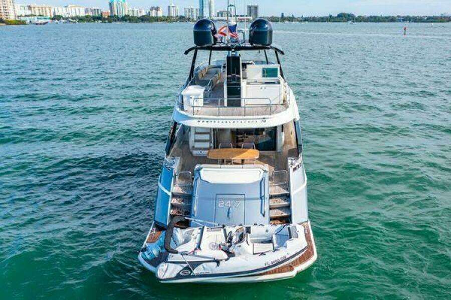 2018 Monte Carlo Yachts MCY 70