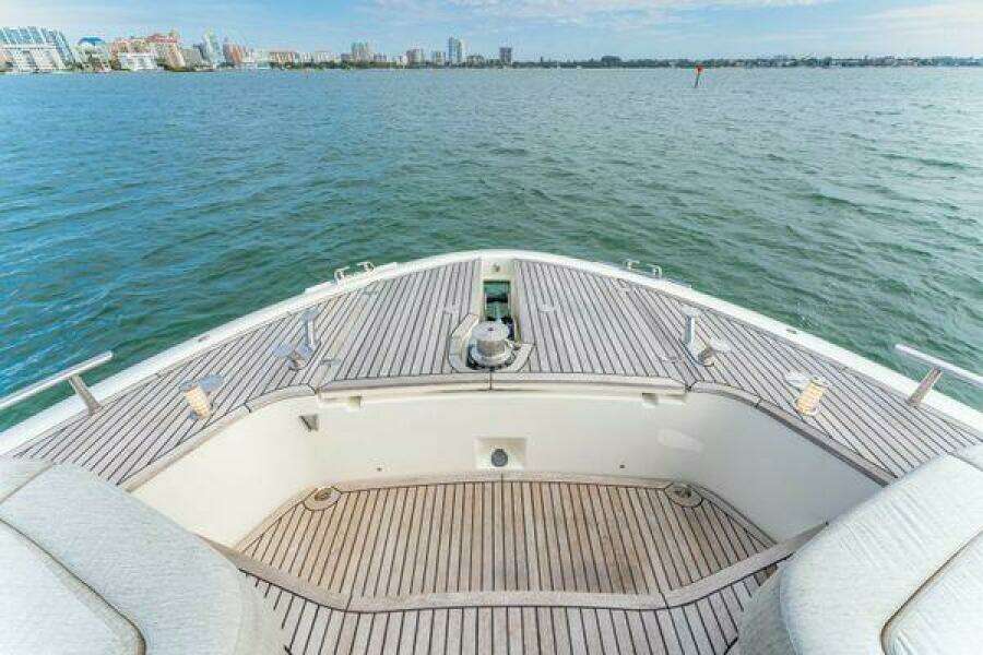 2018 Monte Carlo Yachts MCY 70