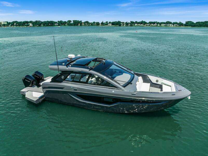 2023 Cruisers Yachts 42 GLS OB
