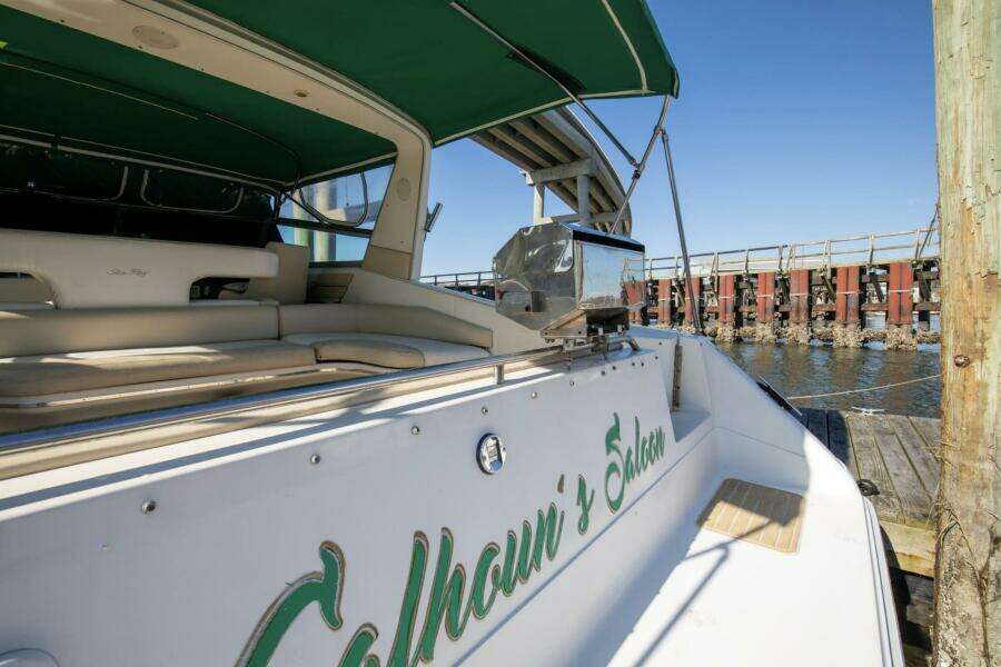 1990 Sea Ray 420 Sundancer