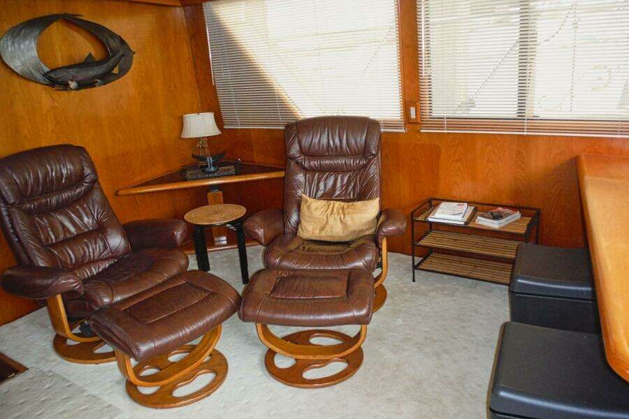 1988 Ocean Alexander Cockpit Motor Yacht 54