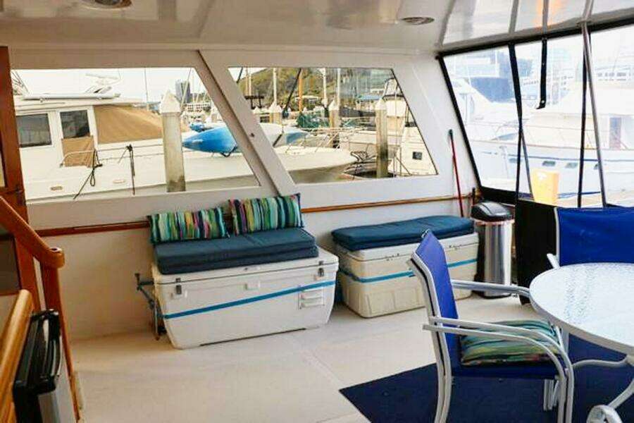 1988 Ocean Alexander Cockpit Motor Yacht 54