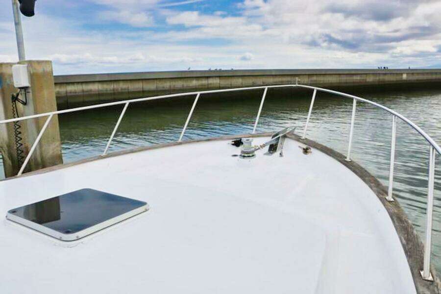 1988 Ocean Alexander Cockpit Motor Yacht 54