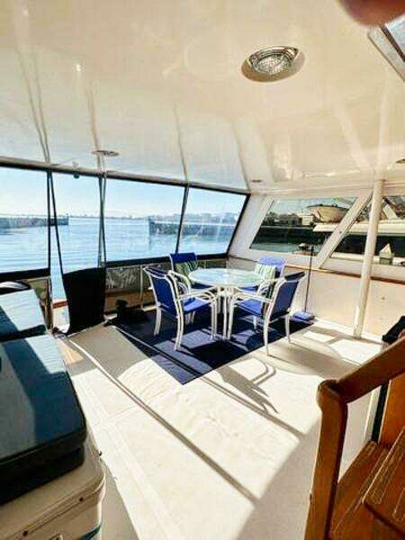 1988 Ocean Alexander Cockpit Motor Yacht 54