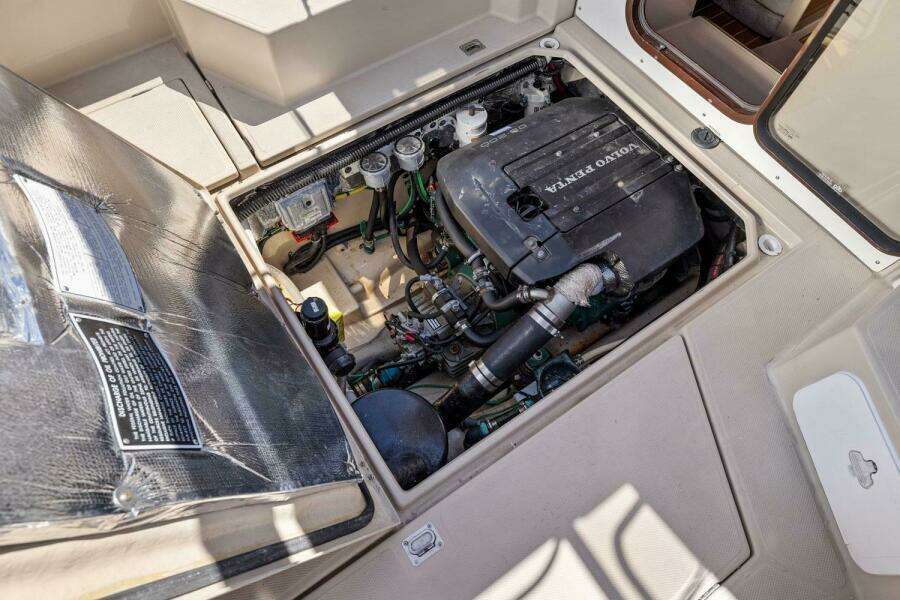 2014 Ranger Tugs R-27