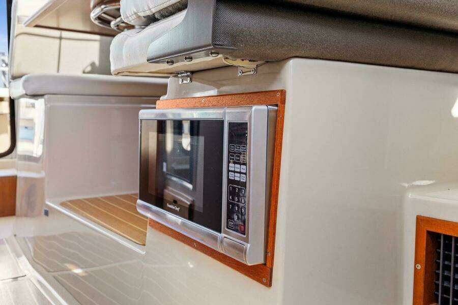 2014 Ranger Tugs R-27