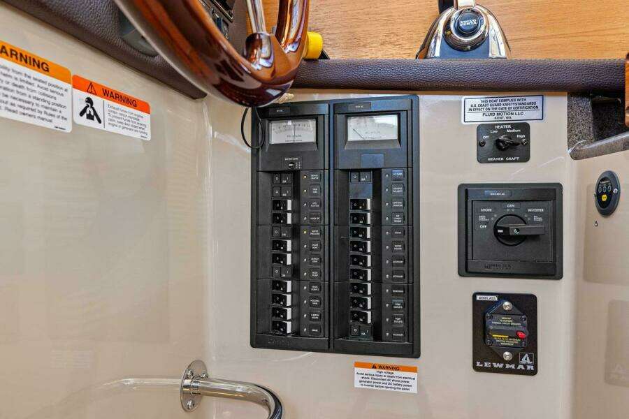 2014 Ranger Tugs R-27