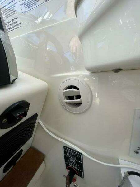 2019 Sundancer 350 Coupe