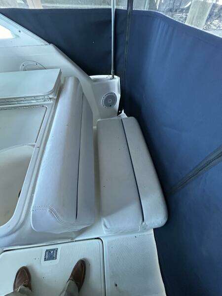 2003 Tiara Yachts 2900 Coronet Tide Over