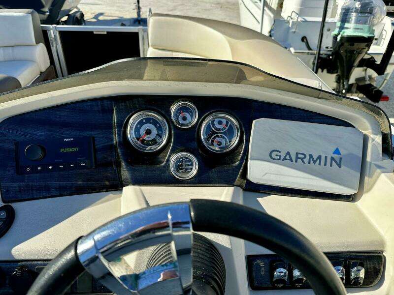 2022 Tahoe LTZ 2285 ENT Tritoon