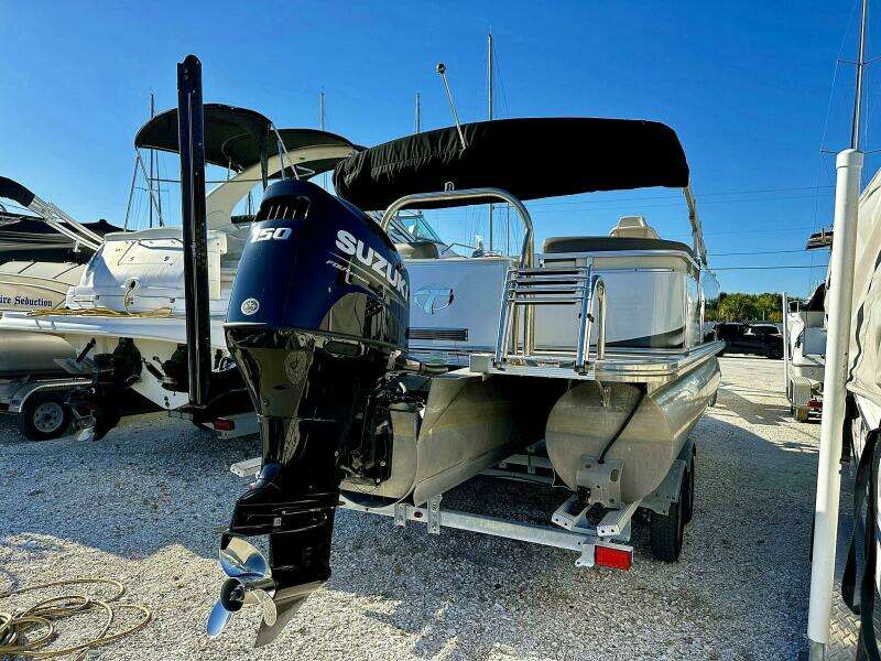 2022 Tahoe LTZ 2285 ENT Tritoon