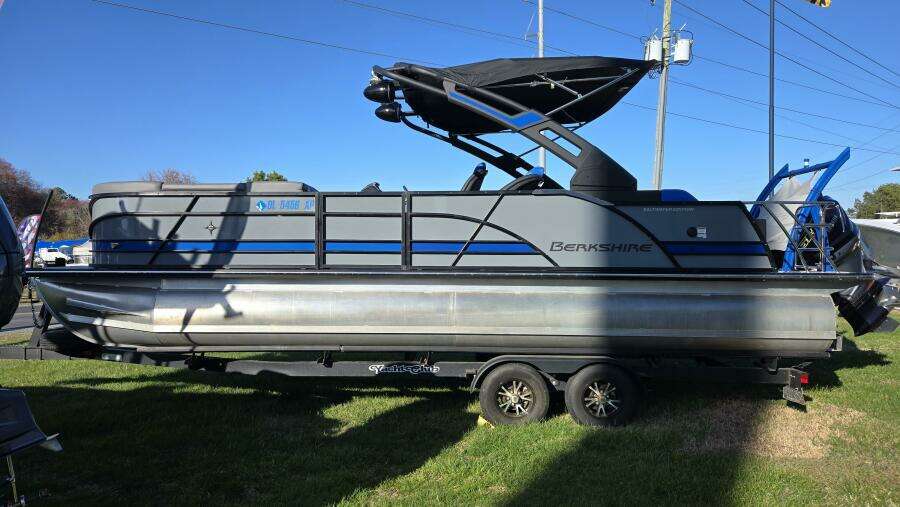 2023 Berkshire 25UL STS 3.0+