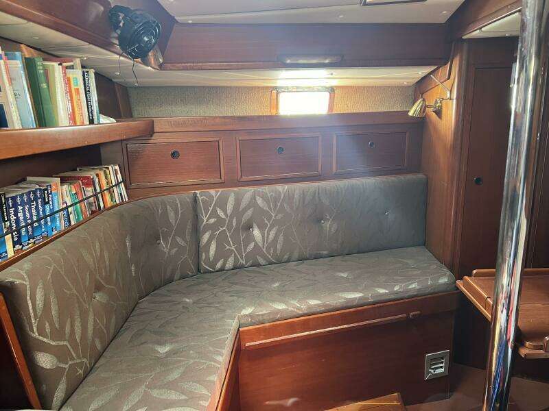 1984 Contest Conyplex - Contest