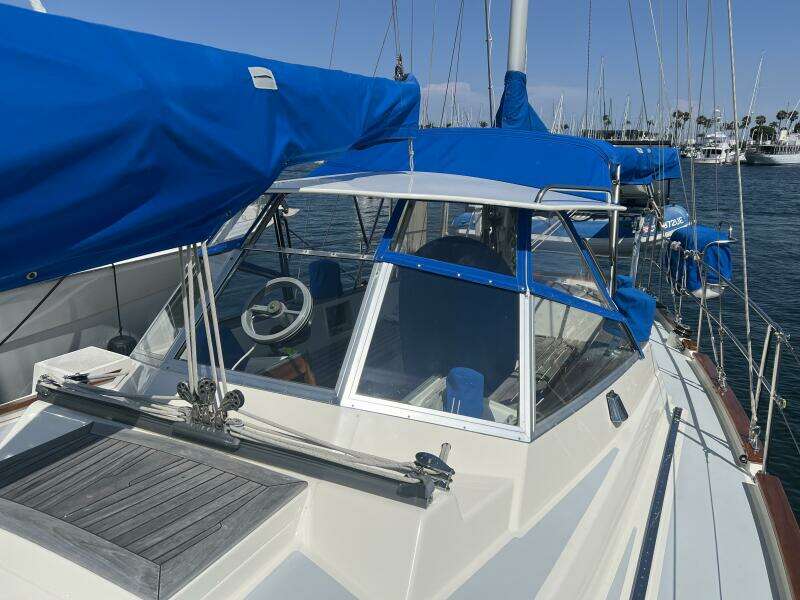 1984 Contest Conyplex - Contest