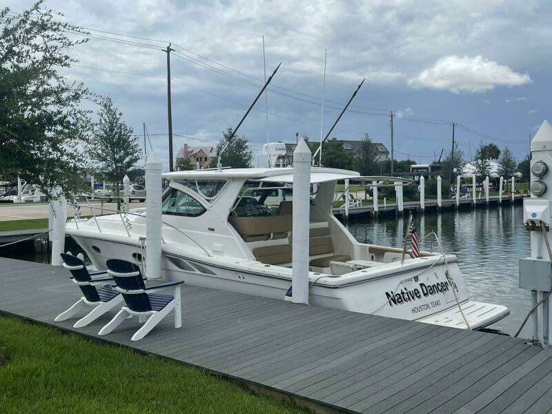 2002 Tiara 3800 Open Native Dancer