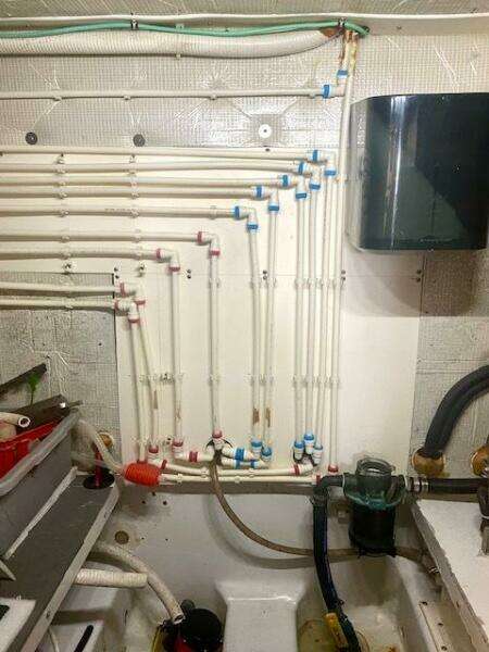 2000 Custom Carolina 56 EAST BAY