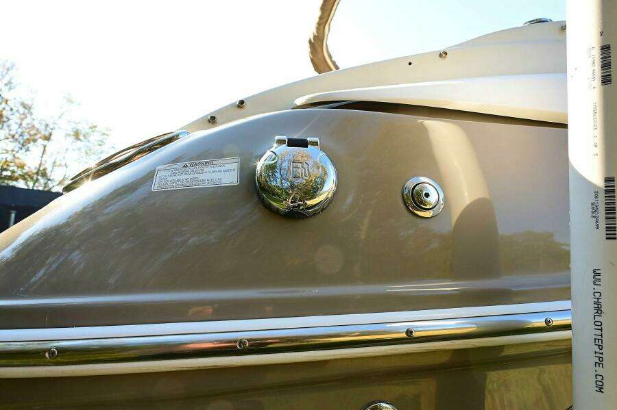 2015 Crownline 236 SC