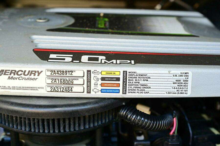 2015 Crownline 236 SC