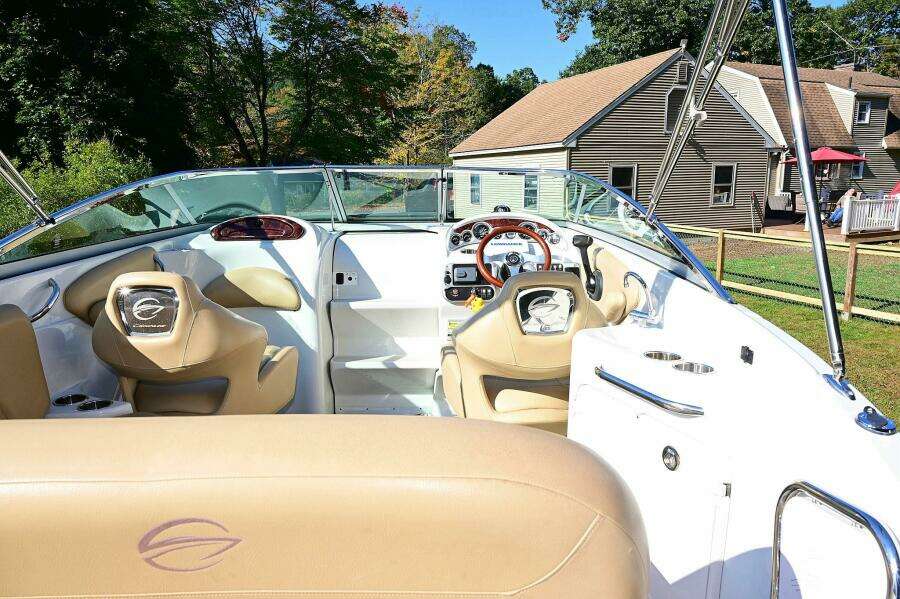 2015 Crownline 236 SC