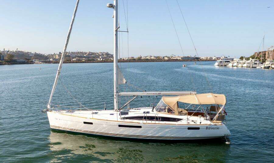 2015 Jeanneau 53DS