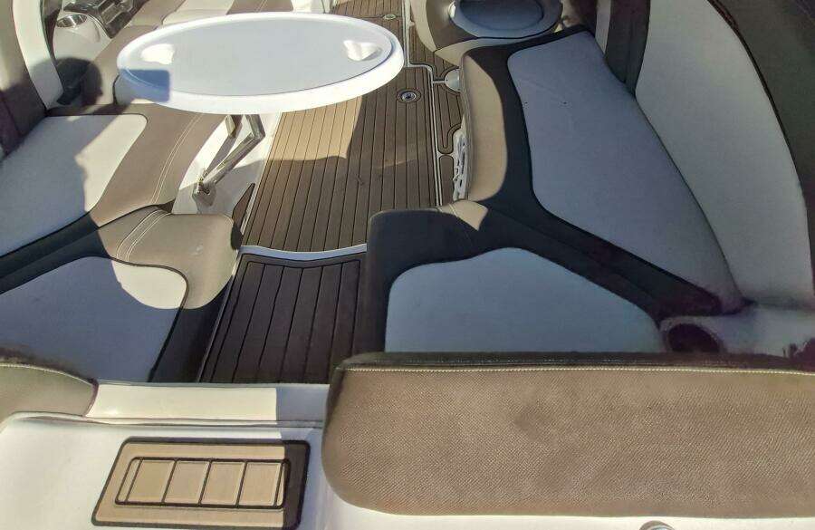 2011 Yamaha Boats 242 Limited S