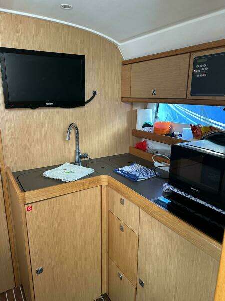 2013 Bavaria Sport 35