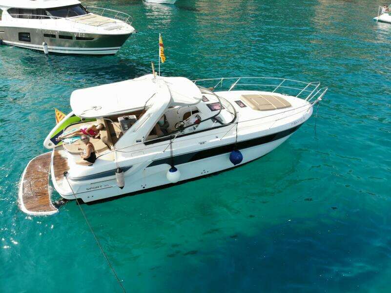 2013 Bavaria Sport 35