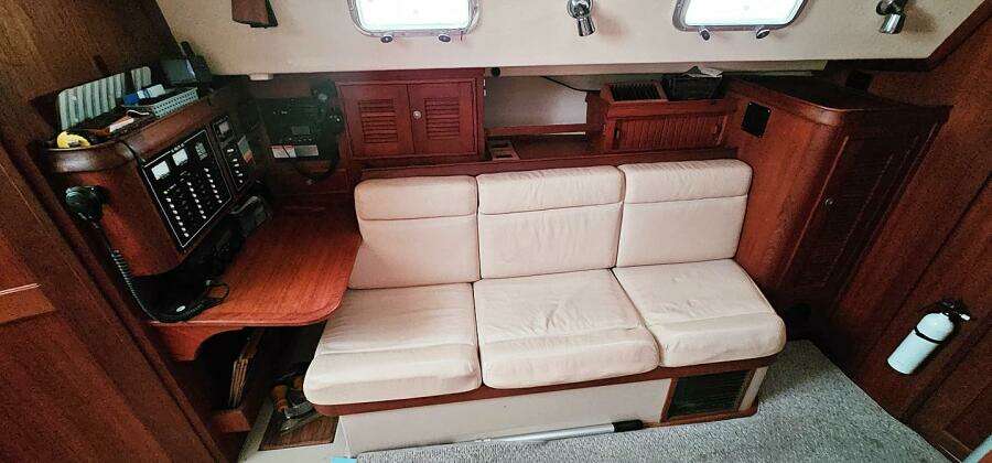 2000 Island Packet 350