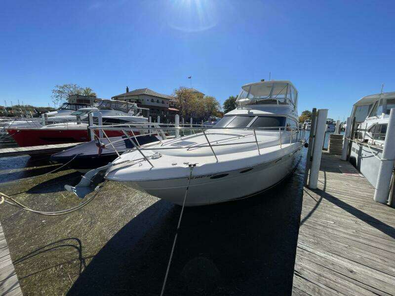1998 Sea Ray 480 Sedan Bridge