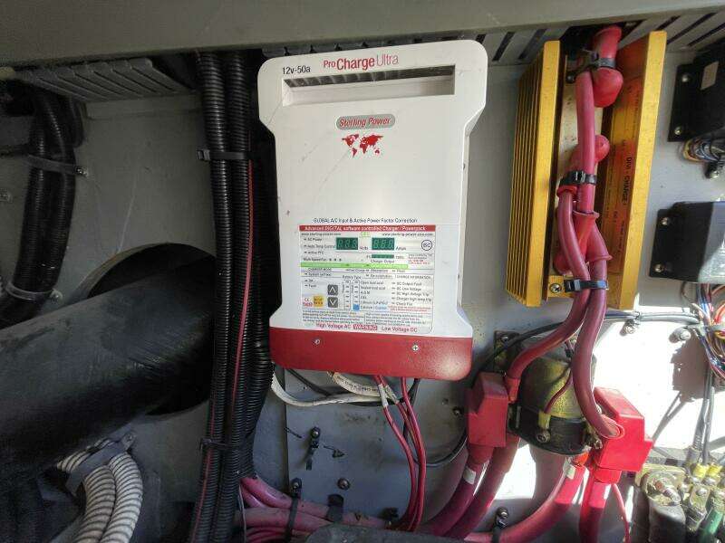 1998 Sea Ray 480 Sedan Bridge