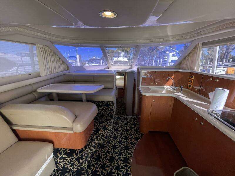 1998 Sea Ray 480 Sedan Bridge