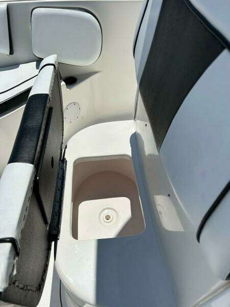 2019 Tidewater 232 Adventure