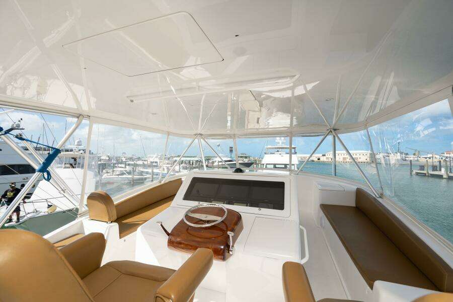 2006 Viking 68 Convertible