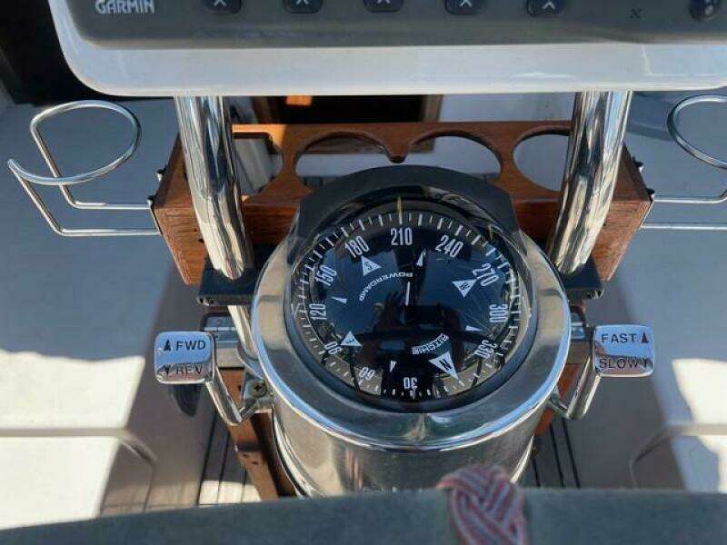 1986 Hinterhoeller Nonsuch 30 Ultra