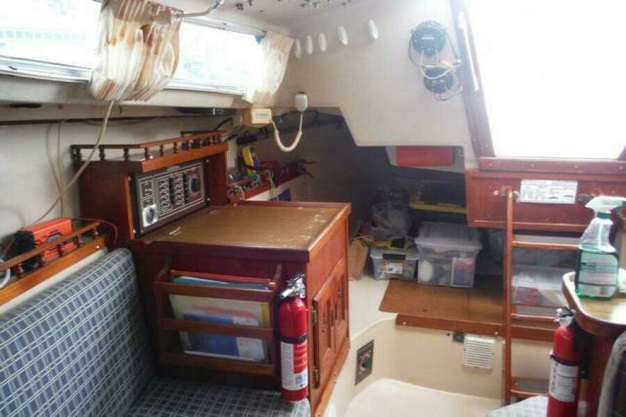 1982 Catalina 30
