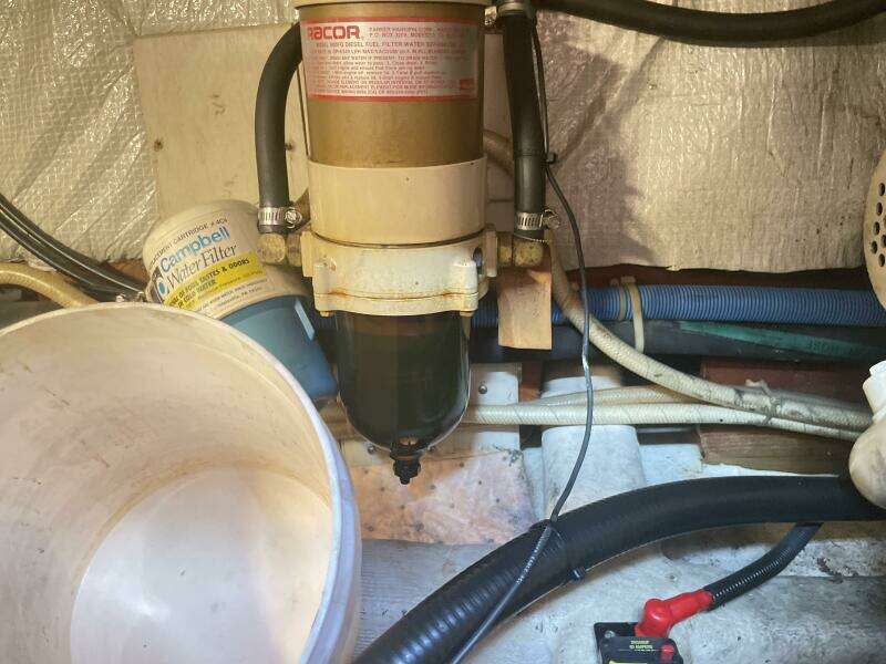 1995 Sabreline 36 Aft Cabin Trawler