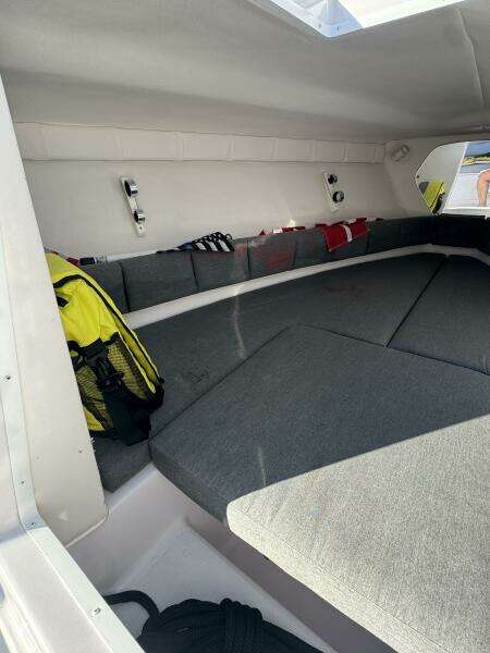 2004 Donzi 35 ZF Cuddy