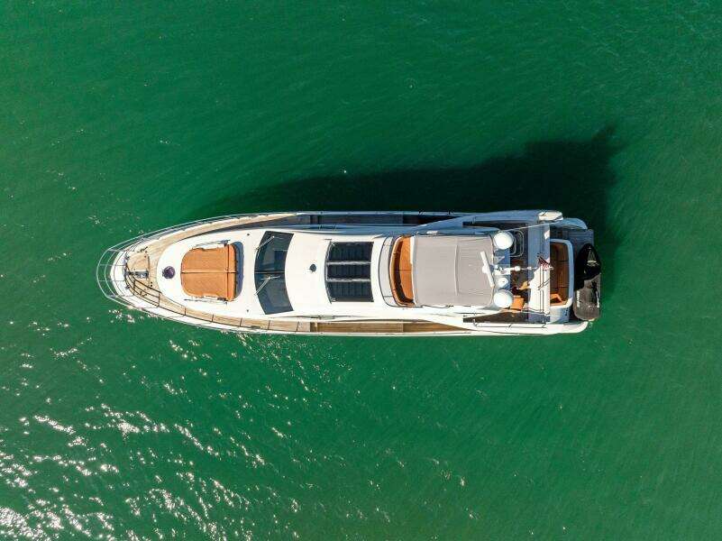 2014 Azimut 72S