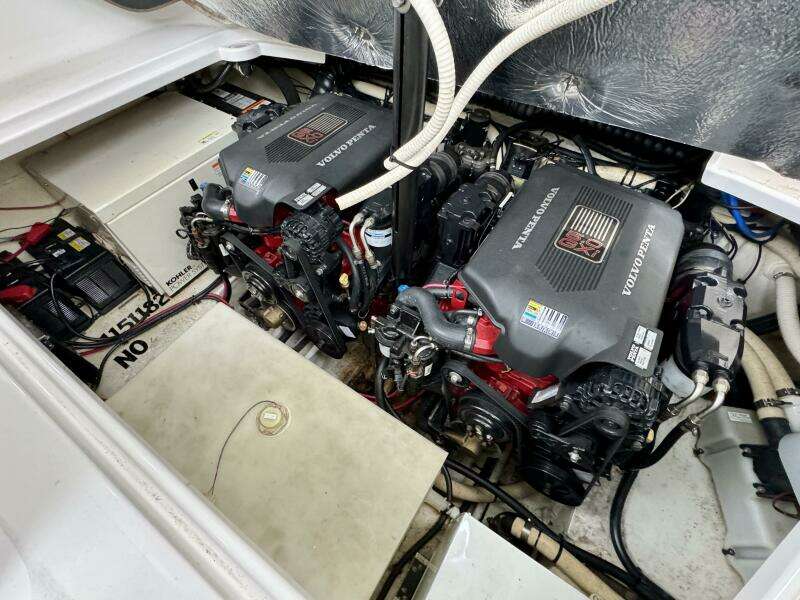 2004 Four Winns Vista 288