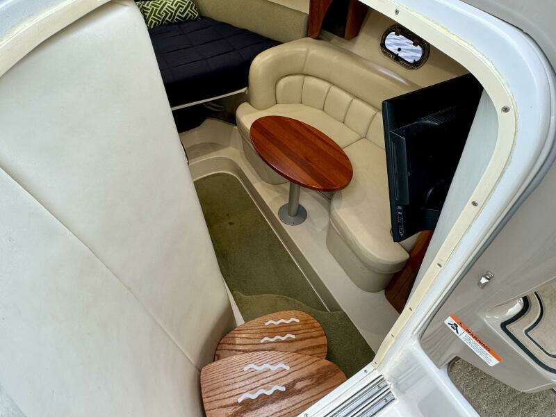 2004 Four Winns Vista 288