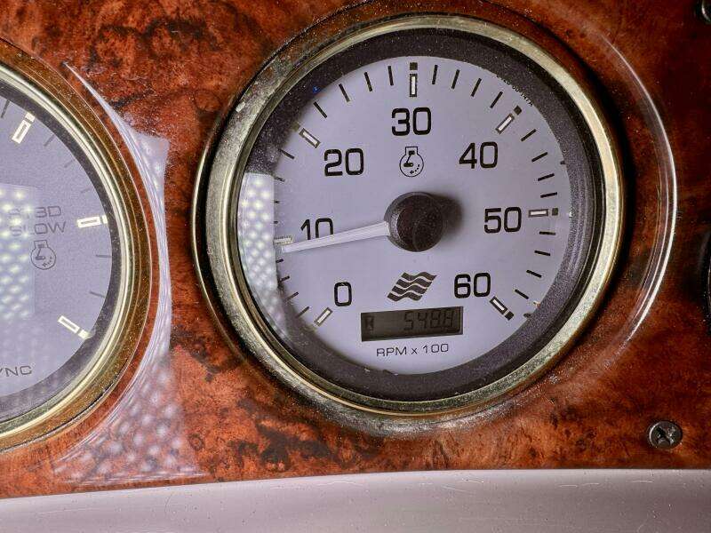 2004 Four Winns Vista 288