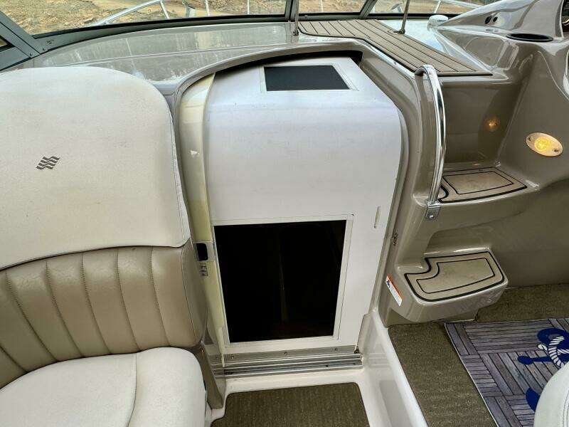 2004 Four Winns Vista 288