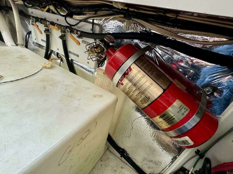 2004 Four Winns Vista 288