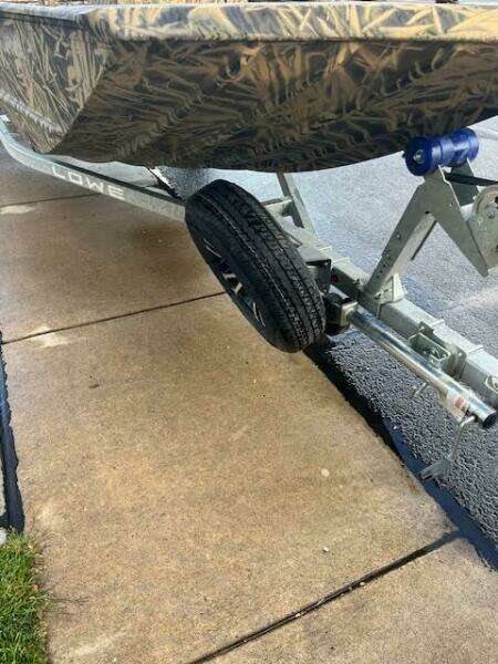 2023 Lowe Roughneck 1860