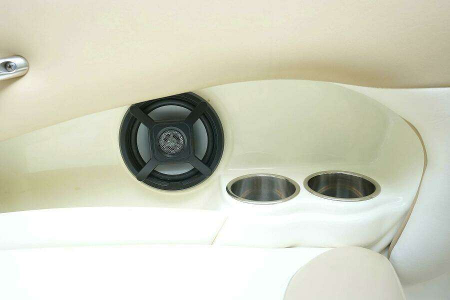 2016 Stingray 225 CR