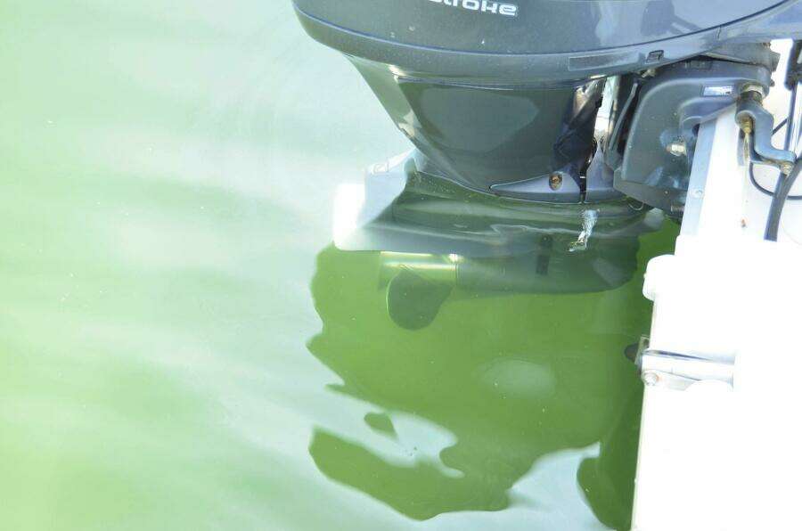 2011 Hurricane SUNDECK 217