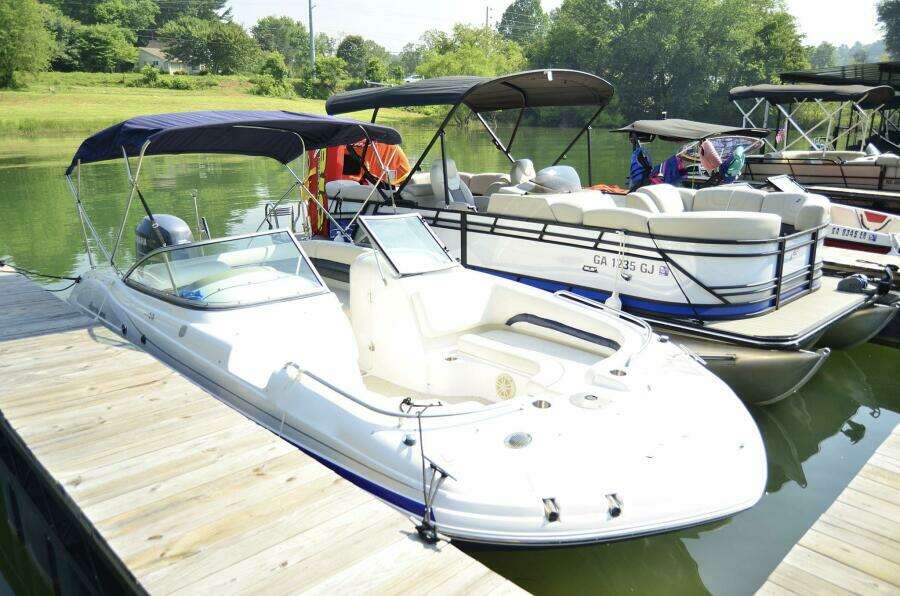 2011 Hurricane SUNDECK 217