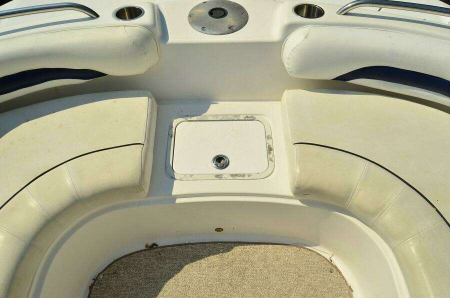 2011 Hurricane SUNDECK 217