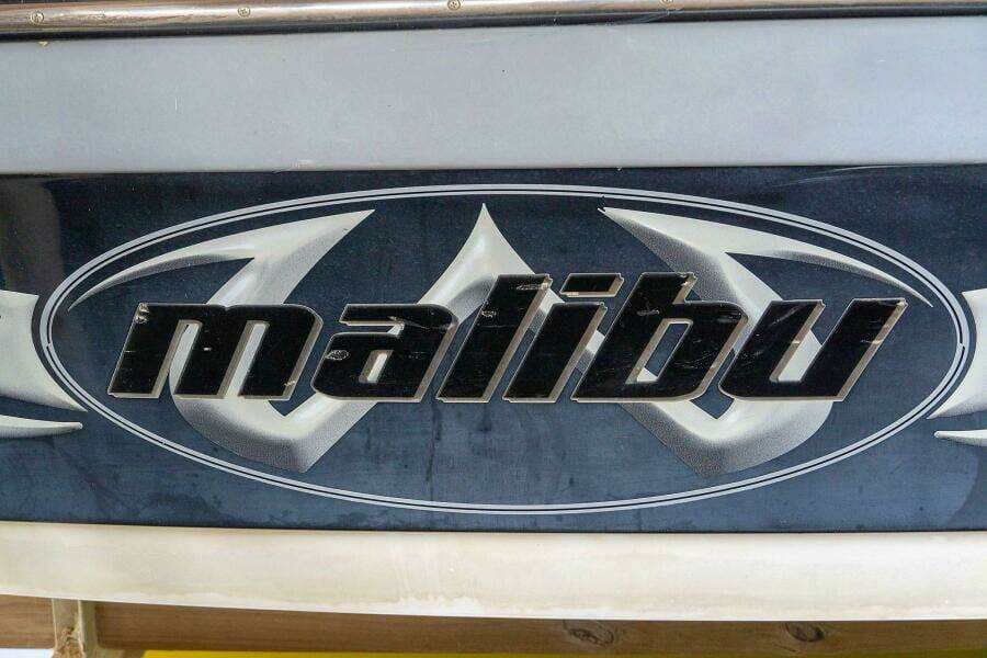 2003 Malibu Wakesetter 23 XTi