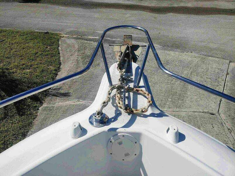 2001 Aquasport 219 CC